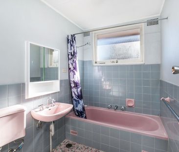 Beachside 2 Bedroom Apartment - Photo 3