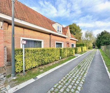 HALFOPEN WONING MET GARAGE - Foto 4