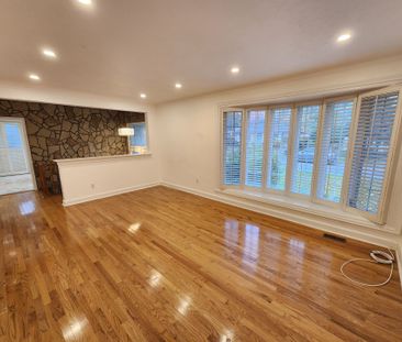 For Lease - 394 Paliser Crescent, Richmond Hill, Ontario - Photo 3