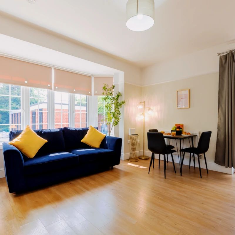 2 Bedroom Apartment - Photo 1