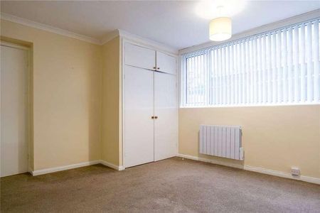 Bath Road, Reading, Berkshire, RG1 - Photo 4