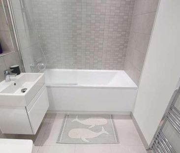 Brookwood, Woking, GU24 - Photo 2