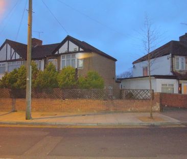 Room in a Shared House, Lyon Park Avenue, HA0 - Photo 5