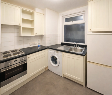 Crescent Parade - Photo 3