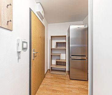 Pronájem bytu 2+kk 69 m² - Photo 2