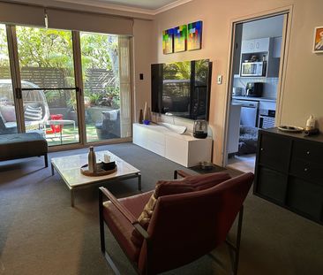 Darlington - Photo 2