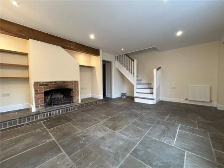 4 bedroom detached house to rent - Photo 5