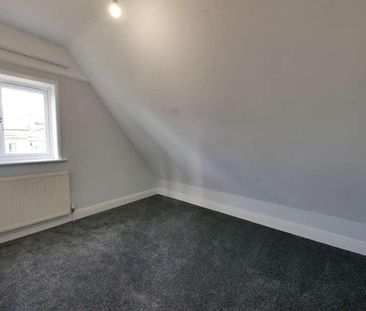 The Whiteway, Cirencester, GL7 - Photo 5