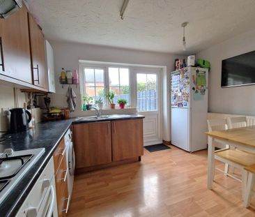 2 bedroom terraced house to rent - Photo 6