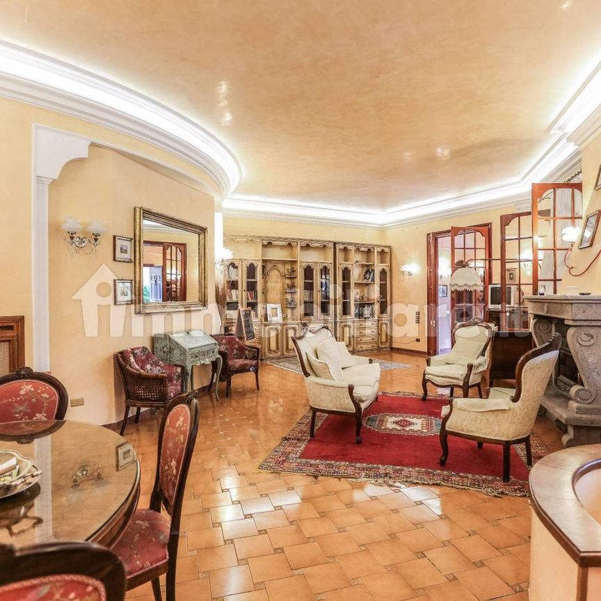 Appartamento in villa viale Ercole Consalvi, Frascati - Photo 1