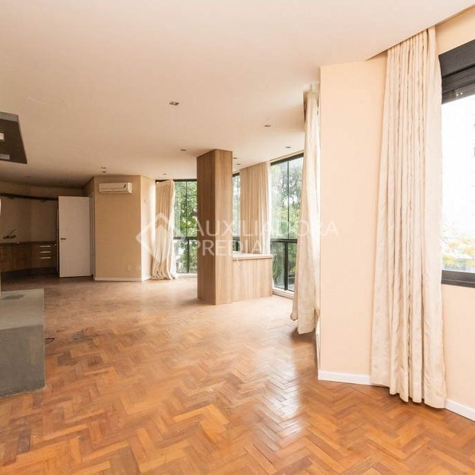 Apartamento com 1 quarto e 53m² para alugar em Floresta, Porto Alegre. - Photo 1
