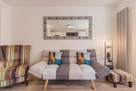 2 bedroom flat to rent - Photo 4