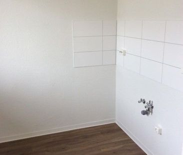 3-Zimmer-Wohnung mit Aufzug und Balkon - Photo 1