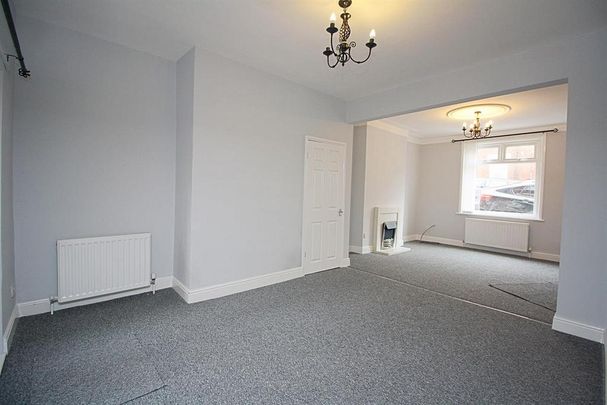 3 bedroom terraced house to rent - Photo 1