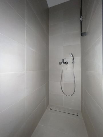 Perfektastraße-Lemböckgasse! Dachgeschosswohnung zzgl. 7,90 m² Terrasse nähe U-Bahnlinie! - Photo 4