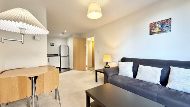 28, Charcot Road,, London, NW9 - Photo 1