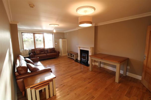 Kavanagh Hall, Collegewood, Castleknock, Dublin 15 - Photo 1