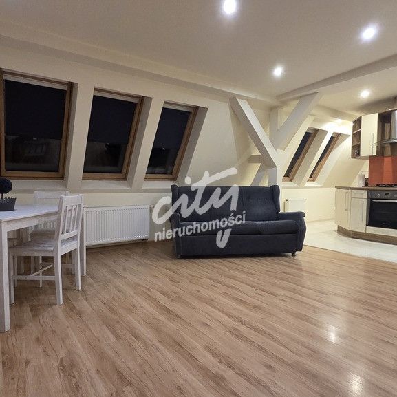 4-pokojowe mieszkanie w centrum ul. 5 Lipca - Photo 1