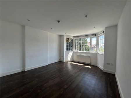 3 bedroom apartment to rent - Photo 2