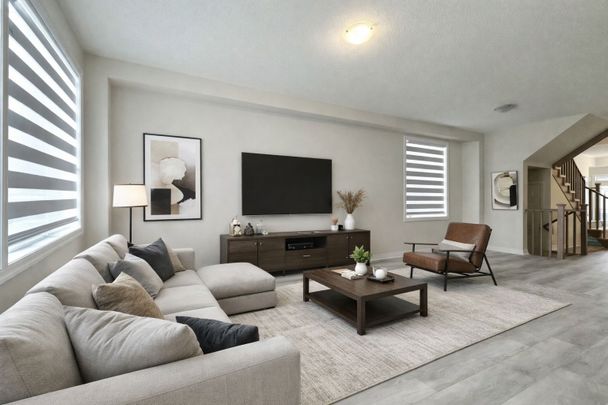 For Lease - 4 Ken Davie Gate, Georgina, Ontario - Photo 1