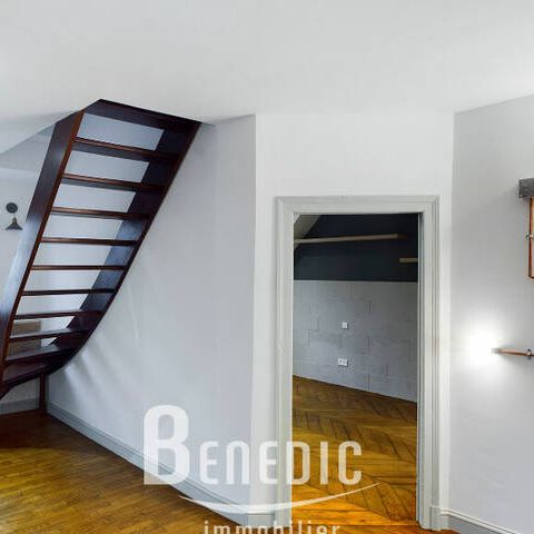 **Metz centre - immeuble bourgeois - f5 duplex - rénovation de qualité - Photo 1