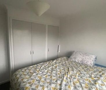 4 bedroom detached house to rent - Photo 3