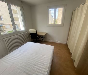 Location Appartement 1 pièce 21m² - Photo 2