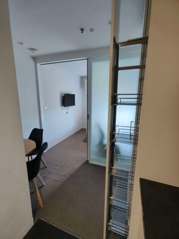 North Melbourne - Photo 3