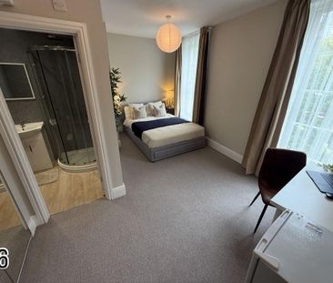 Studio to rent - Photo 5