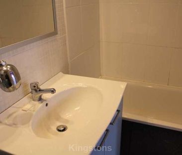 Eastgrove, Roath, CF24 - Photo 6