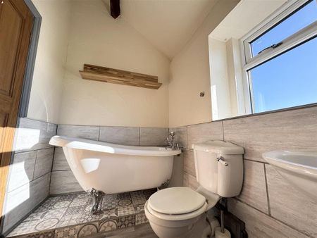2 bedroom cottage to rent - Photo 5