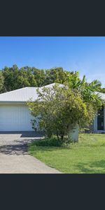 30 Warilla View, Blacks Beach, Qld 4740 - Photo 4