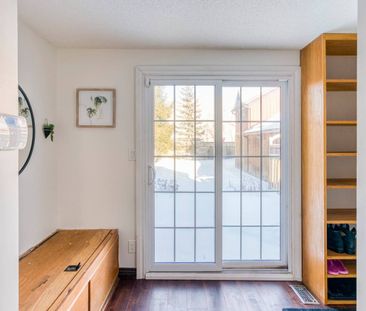 For Lease - 44 Brock Street, Barrie, Ontario - Photo 1