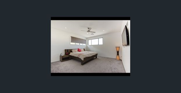 EXECUTIVE SPACIOUS BEAUTIFUL..... - Photo 1