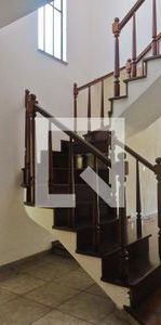 Casa para alugar com 220m², 3 quartos e 2 vagas - Foto 1