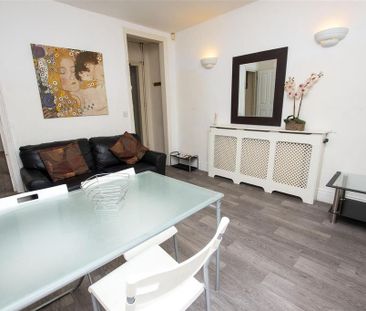 4 bedroom house to rent - Photo 2