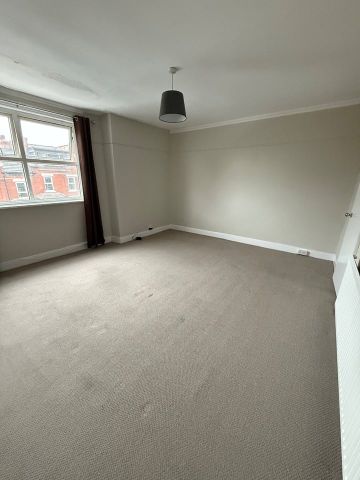 2 Bed Flat, Methley Drive, LS7 - Photo 5