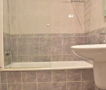 Carrer de Císcar, Valencia, Valencian Community 46005 - Photo 5