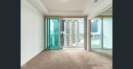 212/18 Tank Street, Brisbane City, Qld 4000 - Photo 3