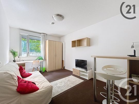 Location Appartement 1 pièce 21m² TROYES 10000 - Photo 1