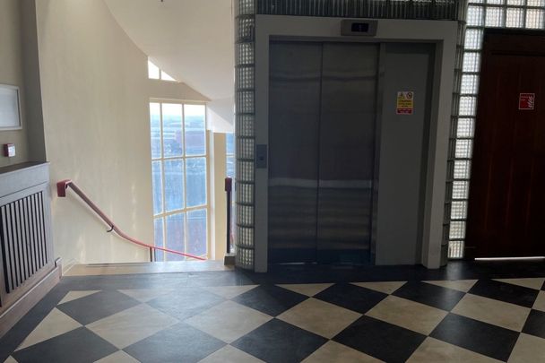 Danum House - Photo 1