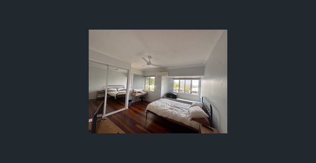 CHARMING WANDAL BEAUTY! - Photo 1