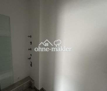 Ruhige 2-Zi.-Maisonette mit Terrasse 2./3. OG & Top-Anbindung in Su... - Photo 1