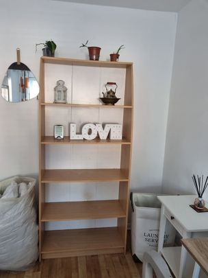 Room in a Shared Flat, Madderfields Court, N11 - Photo 1