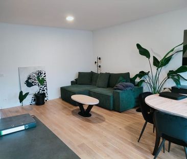 Appartement te huur - Photo 1