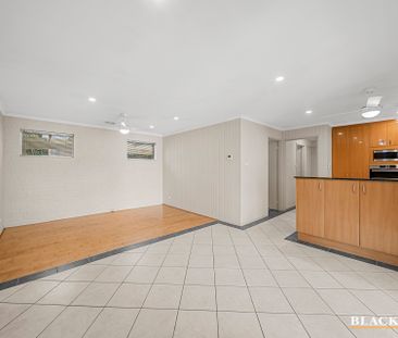 6 Schuler Place, McKellar ACT 2617 - House For Rent | Domain - Photo 5