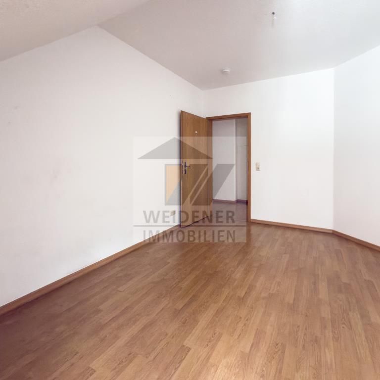 Wohnen in der Innenstadt! 3-Raum Wohnung im Dachgeschoss. - Photo 1