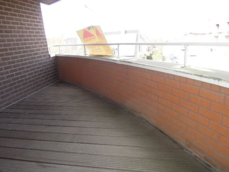 Eenslaapkamerappartement te huur met terras. - Foto 3