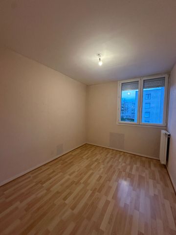 Location Appartement 3 pièces 73m² - Photo 4