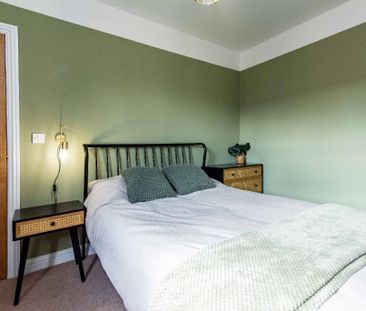 3 bedroom detached house to rent - Photo 4